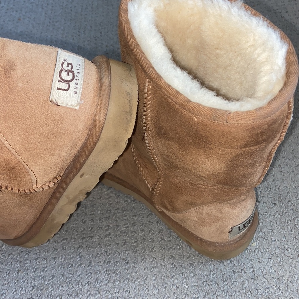 ugg boots - Picture 4 of 4